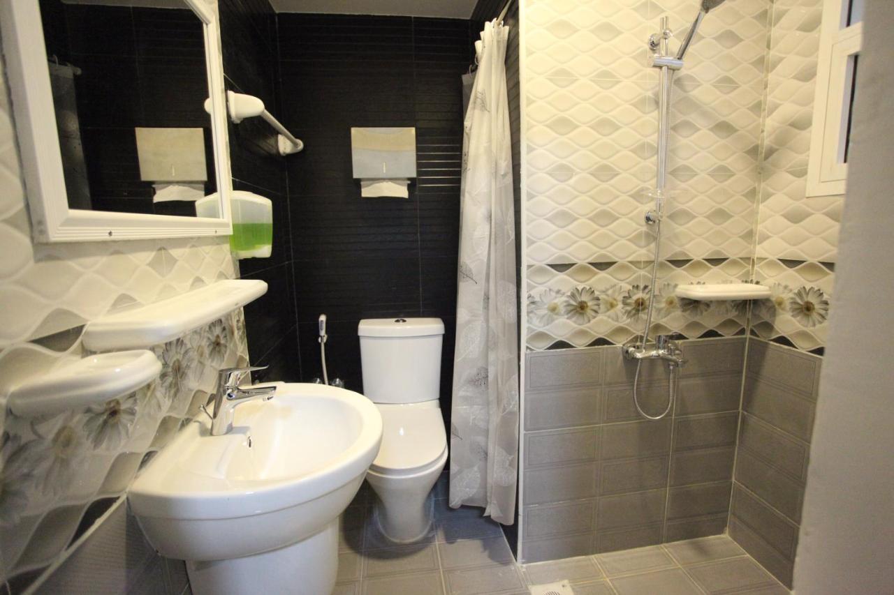 Almanzel Hotel Apartments Маскат Экстерьер фото